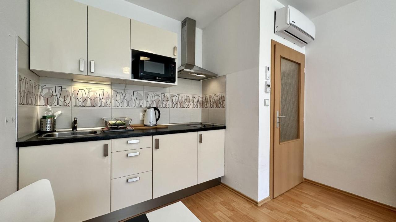 Ubytovani Trebon - Apartmany Rozmberk, Svet A Bastyr Exteriör bild