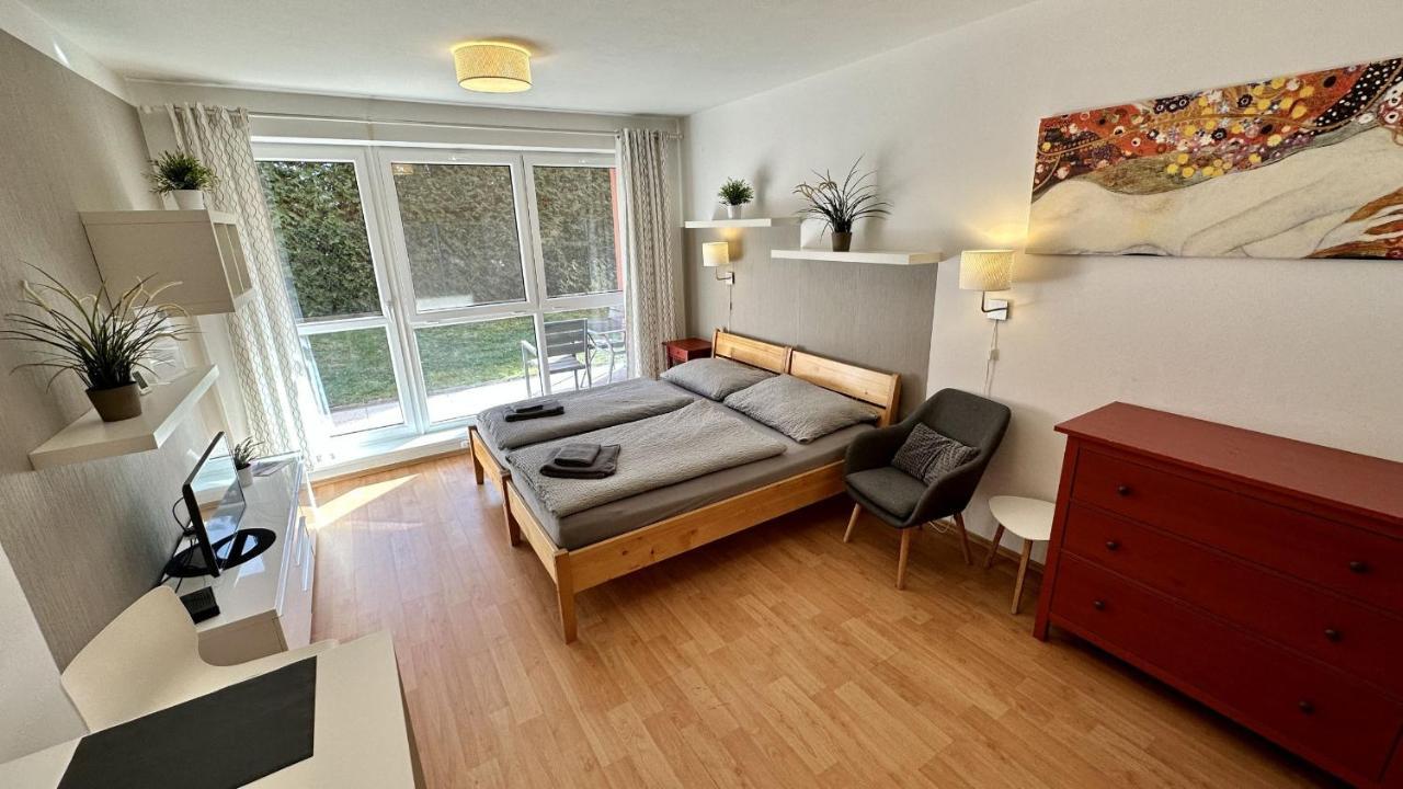 Ubytovani Trebon - Apartmany Rozmberk, Svet A Bastyr Exteriör bild